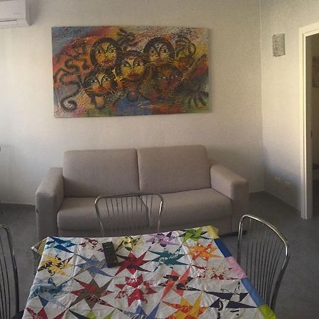 Residence Torretta Beach Crucoli Extérieur photo