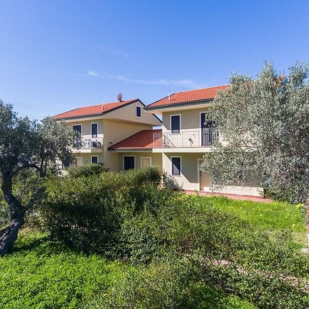 Residence Torretta Beach Crucoli Extérieur photo