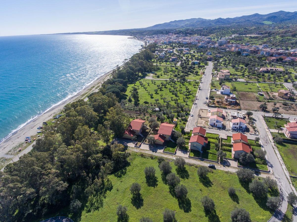 Residence Torretta Beach Crucoli Extérieur photo
